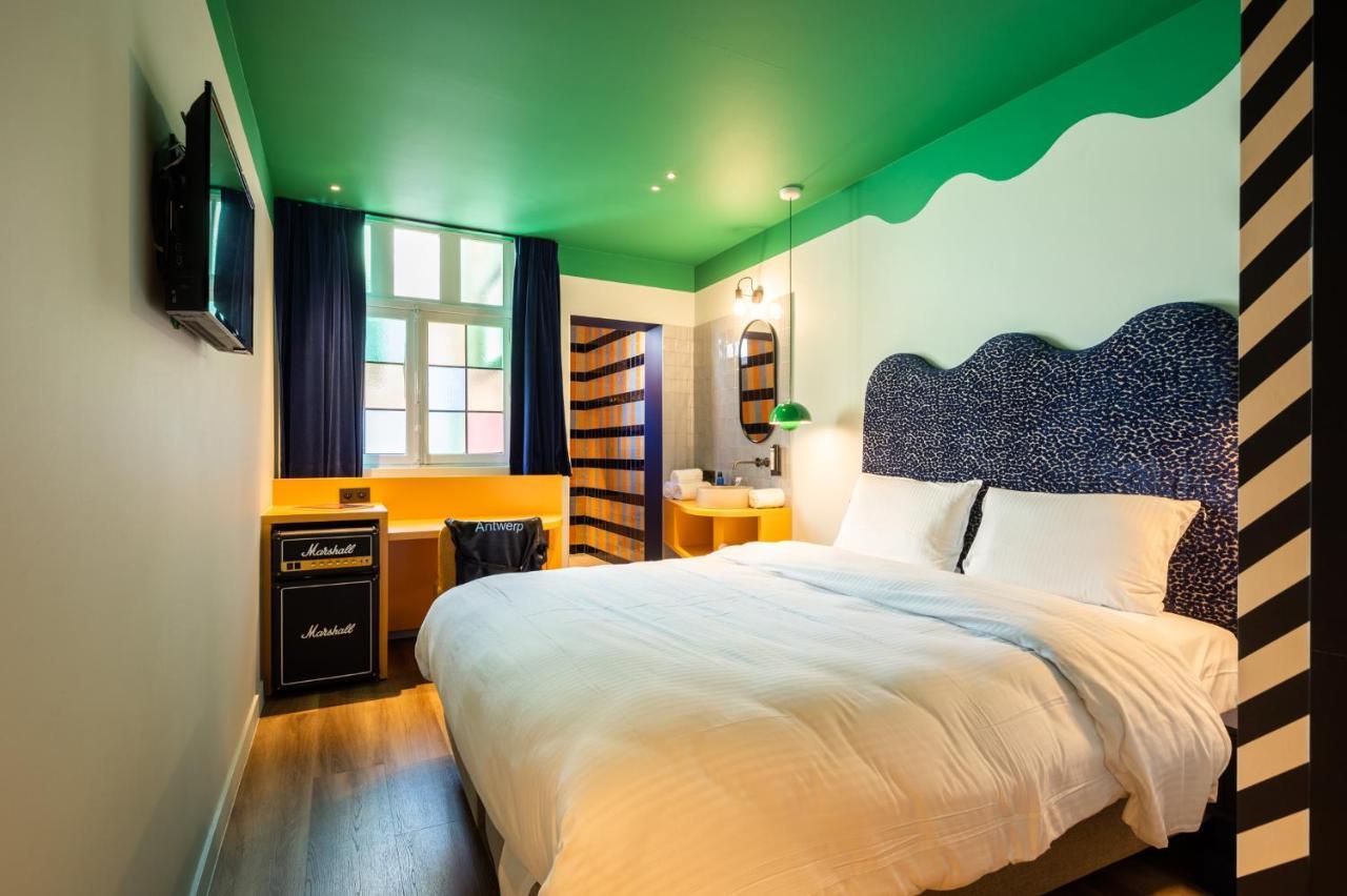 P6 Hotel